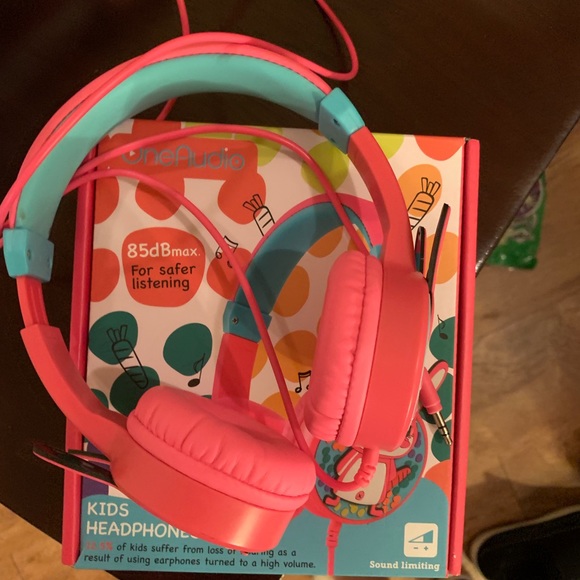 Little girls headphones - Picture 3 of 5